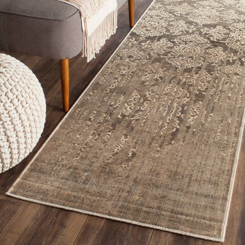 SAFAVIEH Vintage Distressed Boho Neliana Oriental Rug - 2'2" x 8' Runner - Mouse - Runner