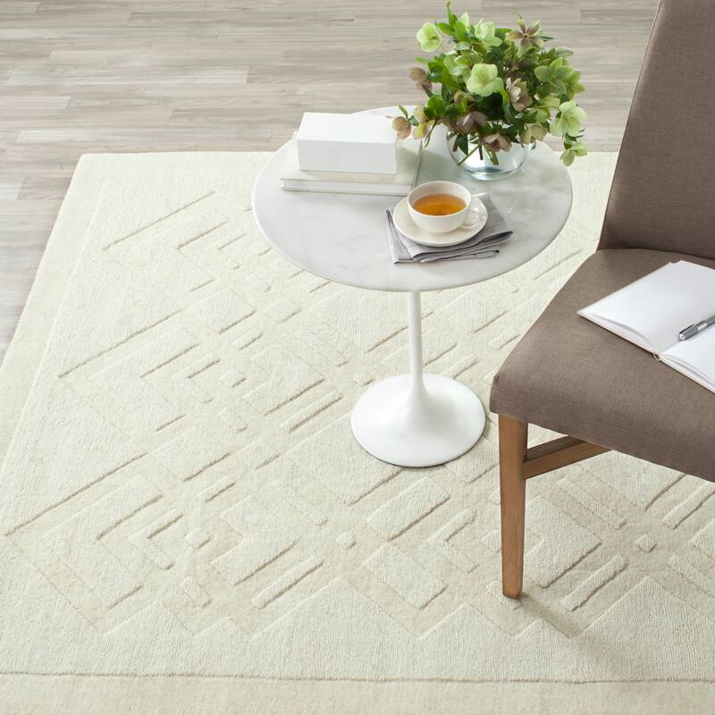 Martha Stewart by SAFAVIEH Handmade Margrieta Rug - 5' x 8' - Ivory
