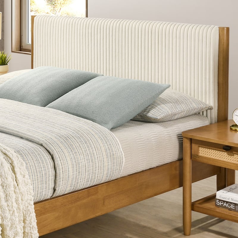 Roundhill Furniture Vichy Platform Bed, Light Walnut, Queen