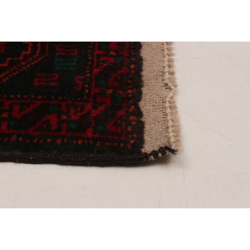 Teimani Black, Red Rug 3'10" x 7'5" - 3'10 x 7'5