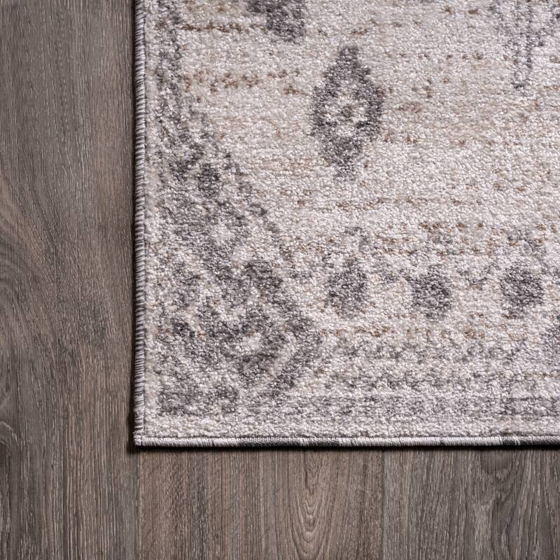 JONATHAN Y Skoura Tribal Diamond Geometric Area Rug