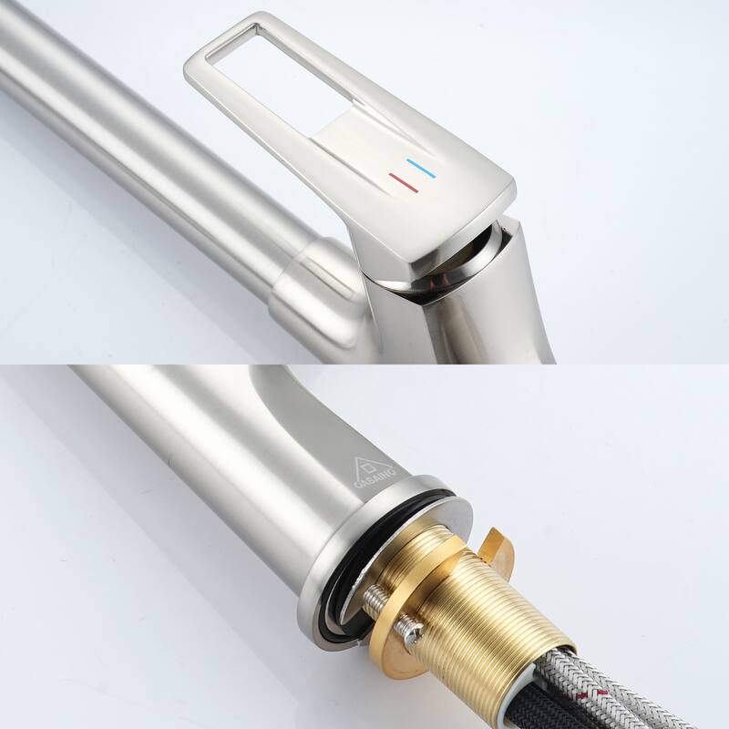 Kitchen Sink Faucet Single-Handle Pull-Out Sprayer Kitchen Faucet