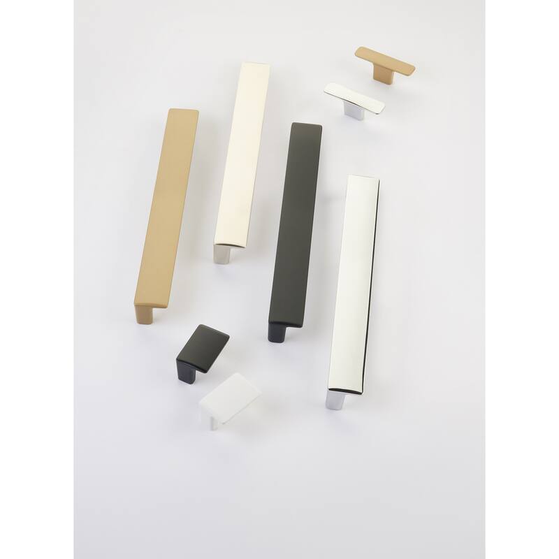 Schaub and Company 211038 Suave 11-7/8" Center to Center Modern Linear