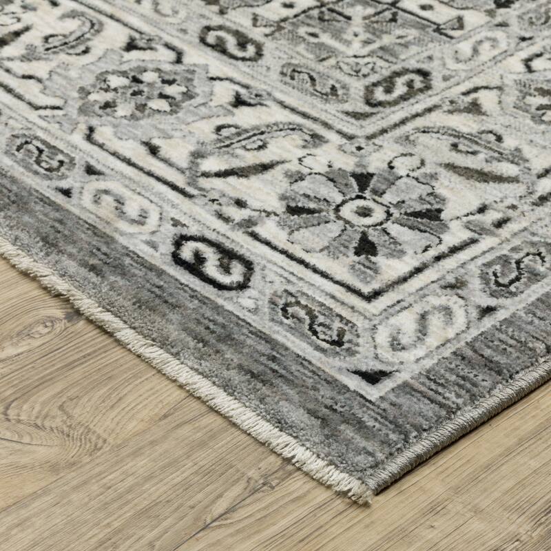 HomeRootsMedallion Traditional Rectangle Area Rug