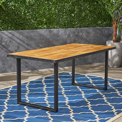 outdoor DINING TABLE