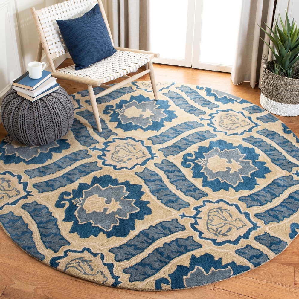 SAFAVIEH Handmade Wyndham Marnie Modern Wool Rug