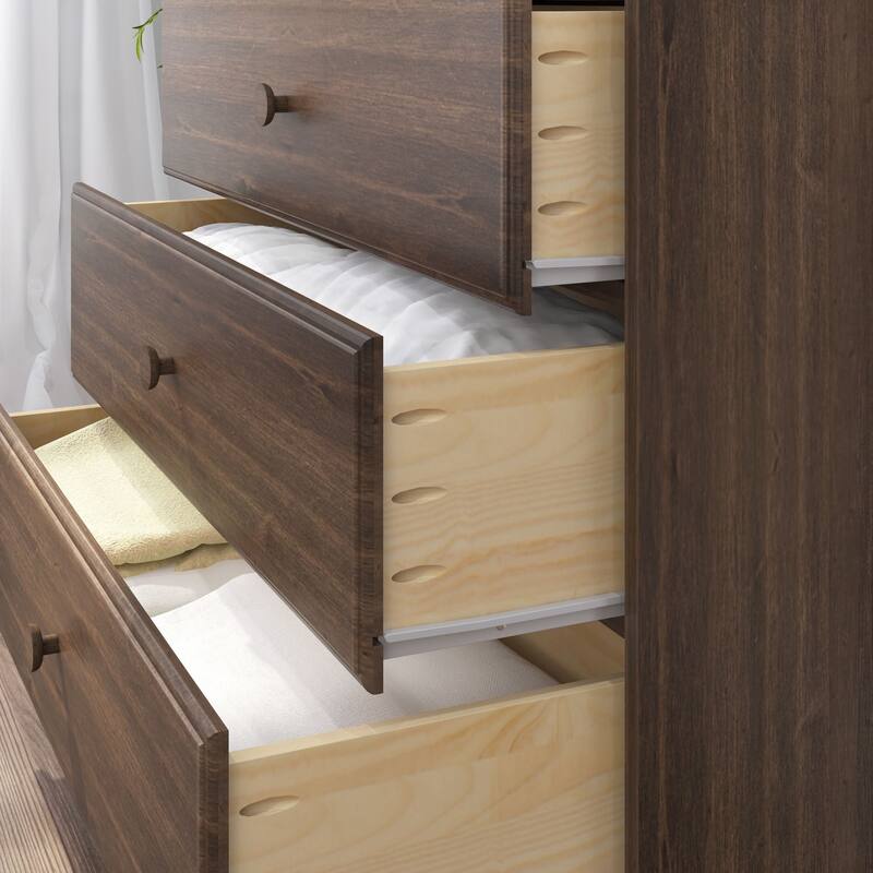 Max and Lily 3-Drawer Solid Wood Dresser