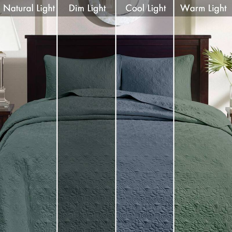 Madison Park Mansfield Reversible Oversized 3-piece Solid Texture Bedspread Quilt Set with Matching Shams