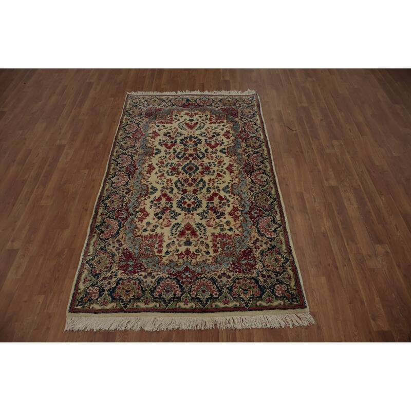 Hand Knotted Oriental 100% Wool Carpet Traditional Floral Beige & Ivories Kerman Area Rug - 7' 1'' X 4' 0''