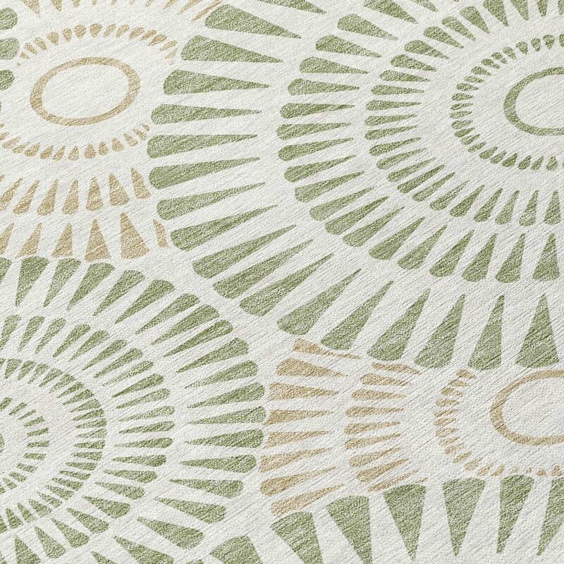 HomeRoots Geometric Transitional Rectangle Outdoor Rug