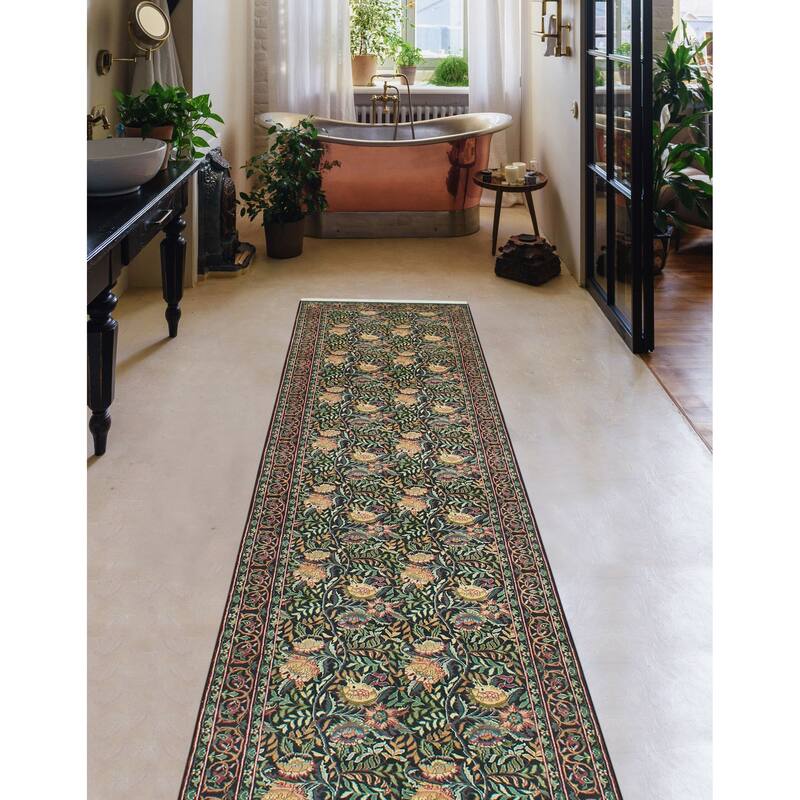 Pak-Persian Elliott Black/Green Runner - 2'7" x 10'1"