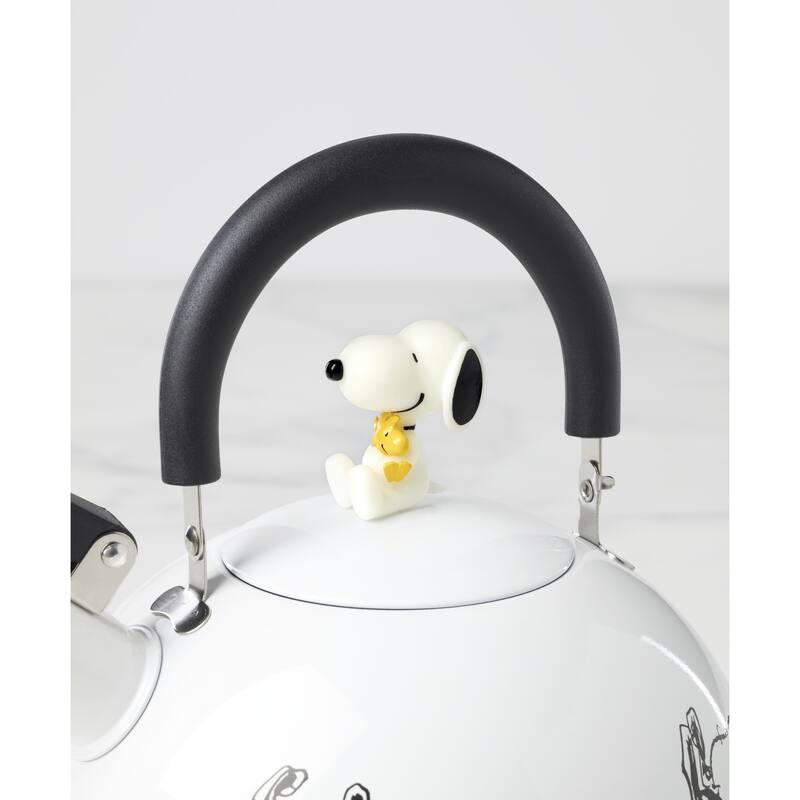Lenox Chef Snoopy Tea Kettle - 84.5oz. 7.87" x 7.48" x 8.86"