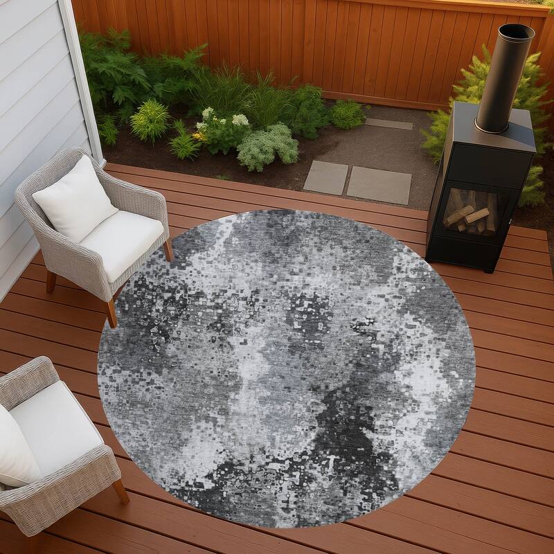 Machine Washable Indoor/ Outdoor Contemporary Abstract Chantille Rug - Gray - 8' x 8'