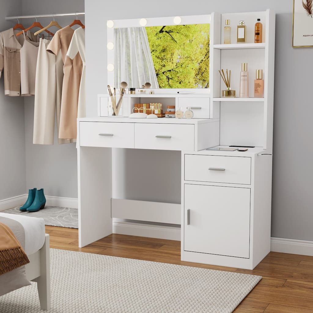 5 drawer 43.31 in. W Dresser Table with Mirror