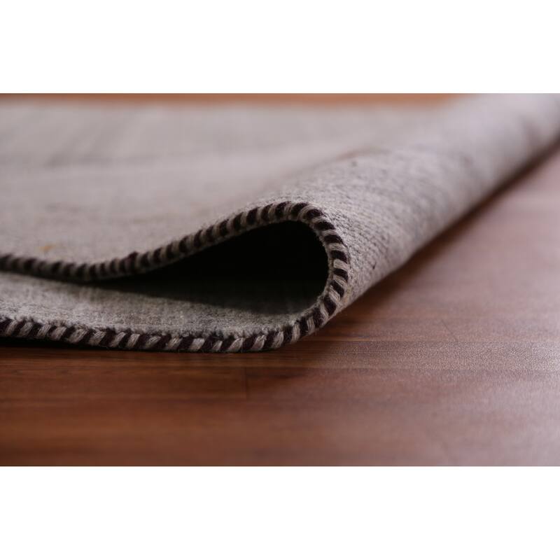 Hand Knotted Oriental 100% Wool Carpet Tribal Animal Pictorial Greys & Charcoal Gabbeh Area Rug - 9' 10'' X 7' 10''