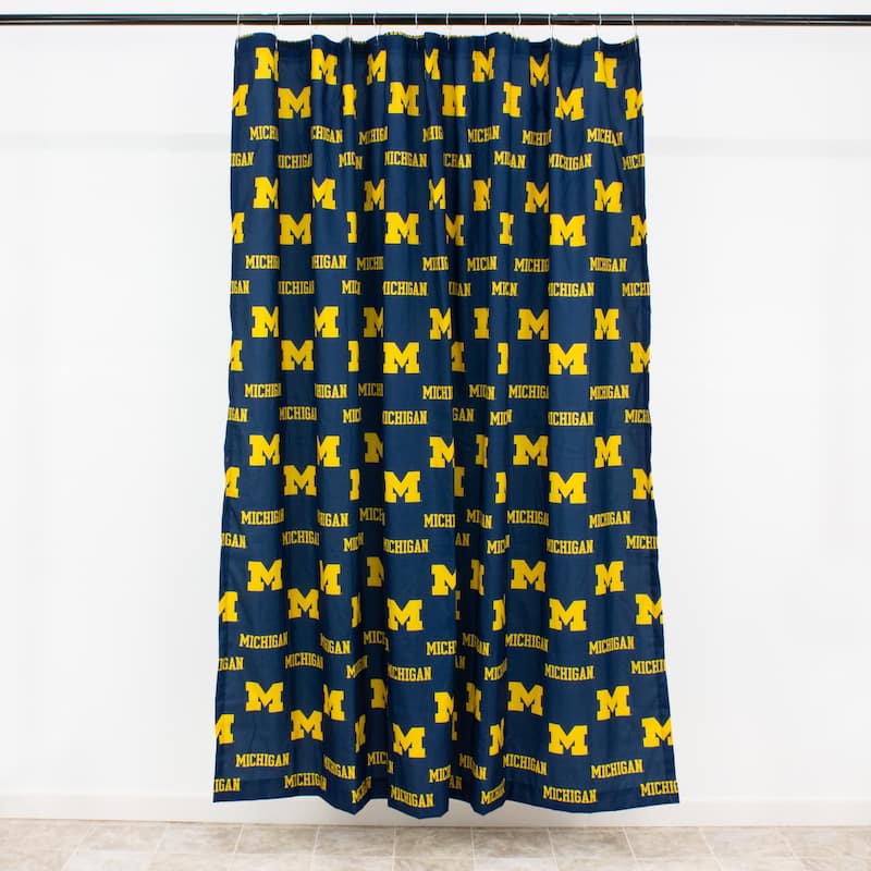 Michigan Wolverines Printed Shower Curtain Cover - 70" x 72"