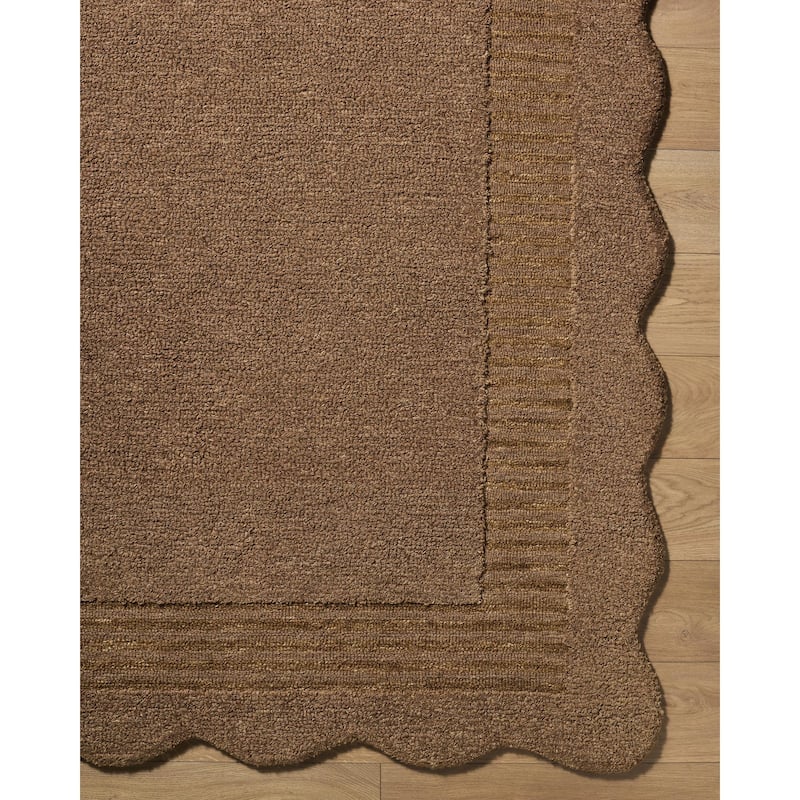 Livabliss Scalloped Modern & Contemporary Area Rug
