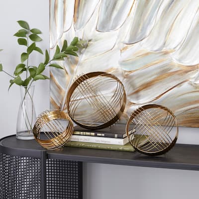 CosmoLiving by Cosmopolitan Gold Metal Geometric Decorative Sculpture (Set of 3) - S/3 8", 7", 6"H