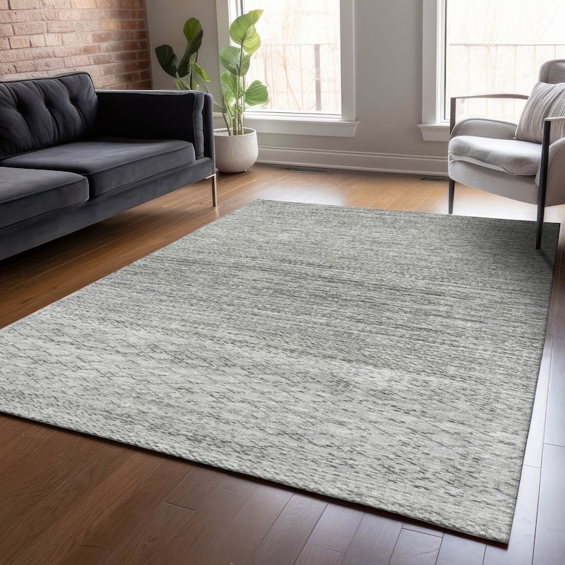 Machine Washable Indoor/Outdoor Modern Trellis Chantille Rug