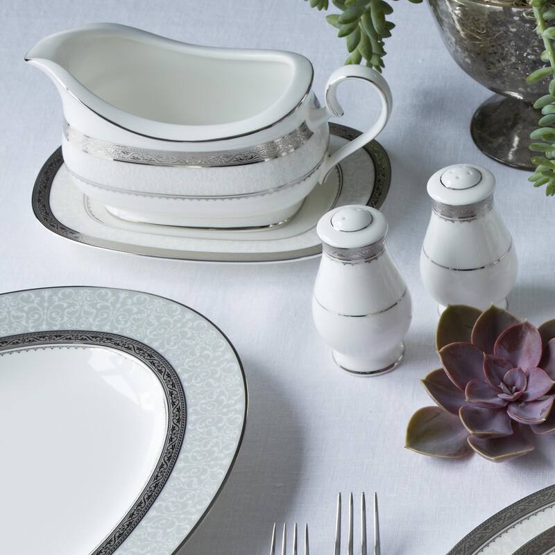 Odessa Gold Gravy With Tray (2 Pieces), 21.50 oz. - Platinum