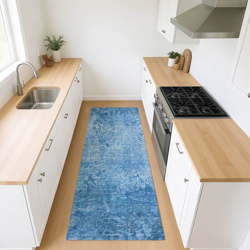 Machine Washable Indoor/ Outdoor Modern Floral Chantille Rug