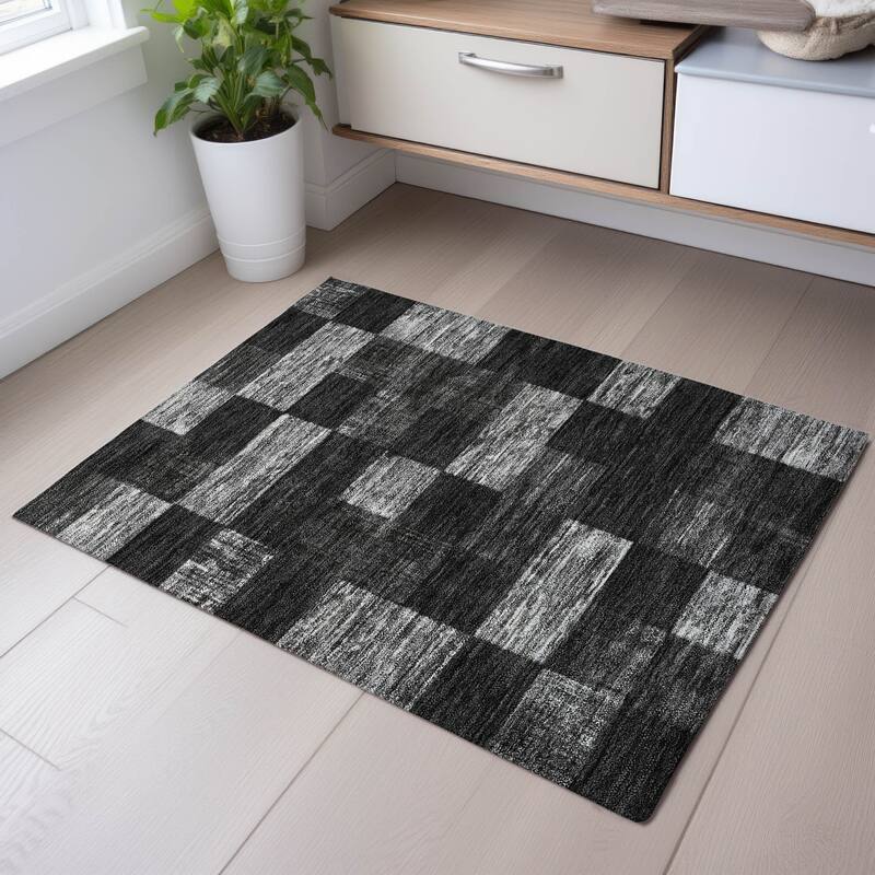 Premium Washable Super Soft Modern Checker Mayfield Rug - Black - 1'8" x 2'6"
