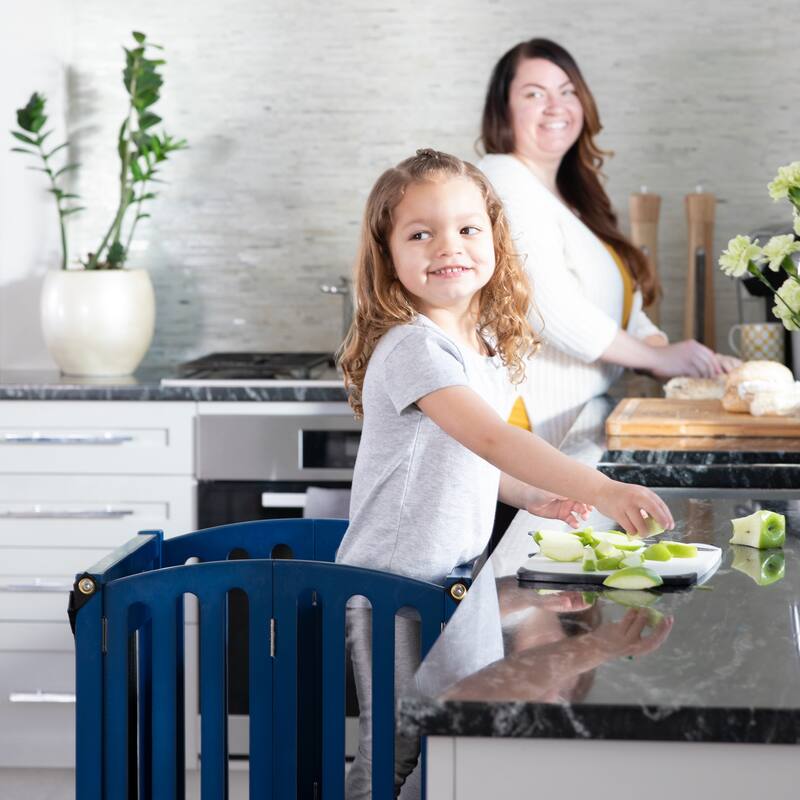 Guidecraft Contemporary Kitchen Helper