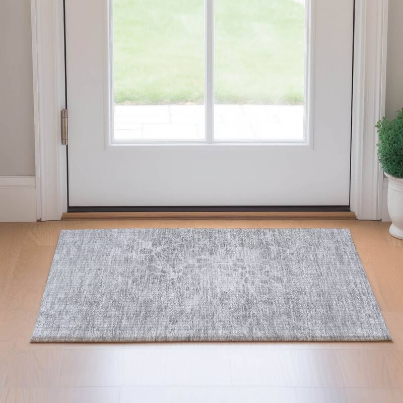 Premium Washable Super Soft Muted Floral Mayfield Rug - Silver - 1' 8" x 2' 6" - Rectangle