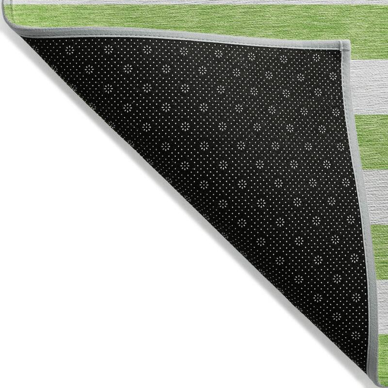 Machine Washable Indoor/ Outdoor Cabana Stripe Chantille Rug