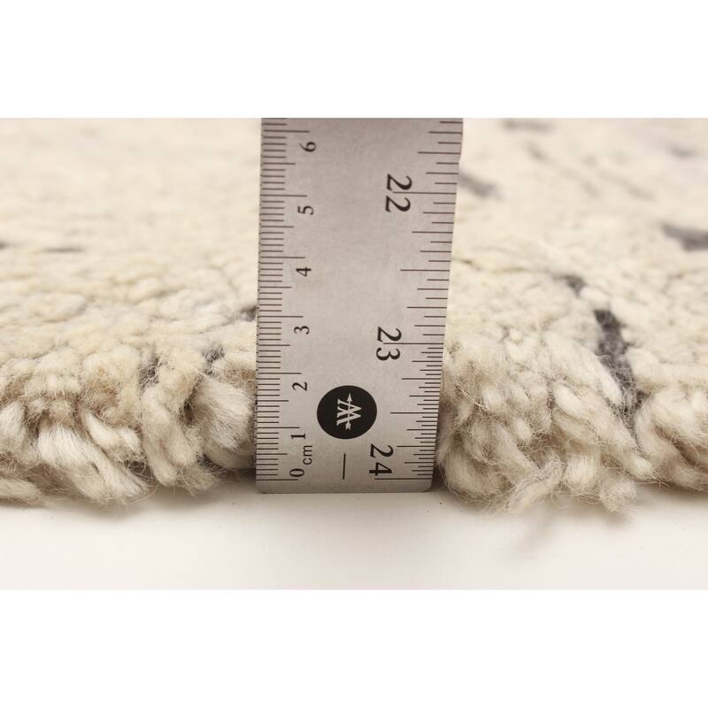 Tangier Ivory Rug 5'4" x 8'0" - 5'4 x 8'0