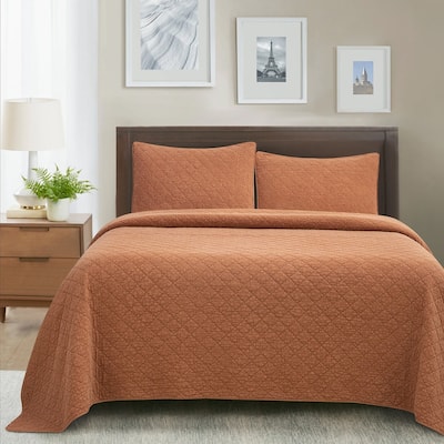 HiEnd Accents Stonewashed Cotton Gauze Traditional Style Solid Color Diamond Stitch 3 Piece Quilt Set