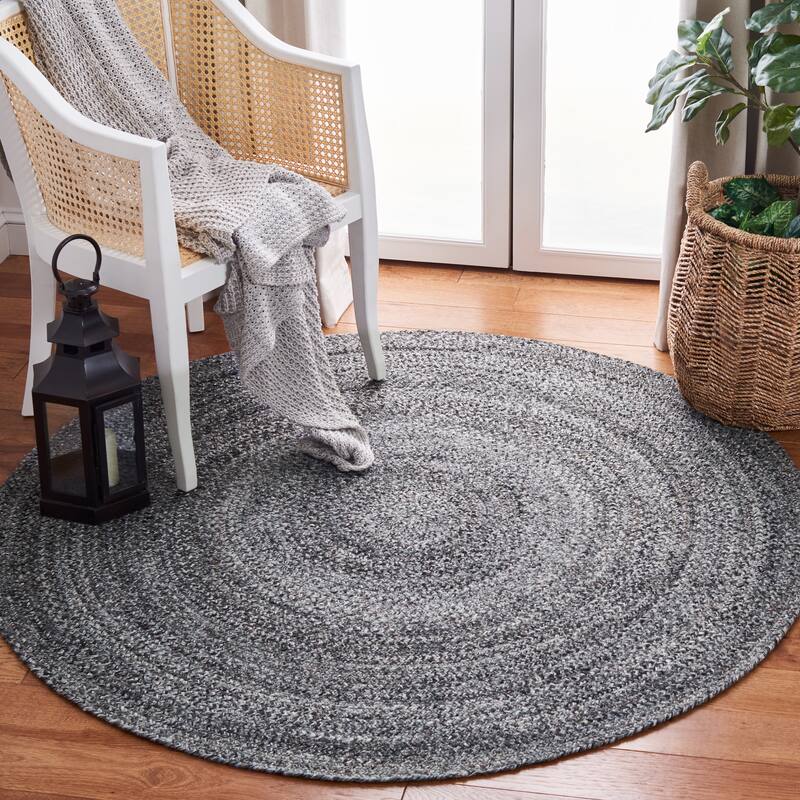 SAFAVIEH Handmade Handmade Bhavana Country Geometric Polyester Rug - 6' Round - Grey/Charcoal