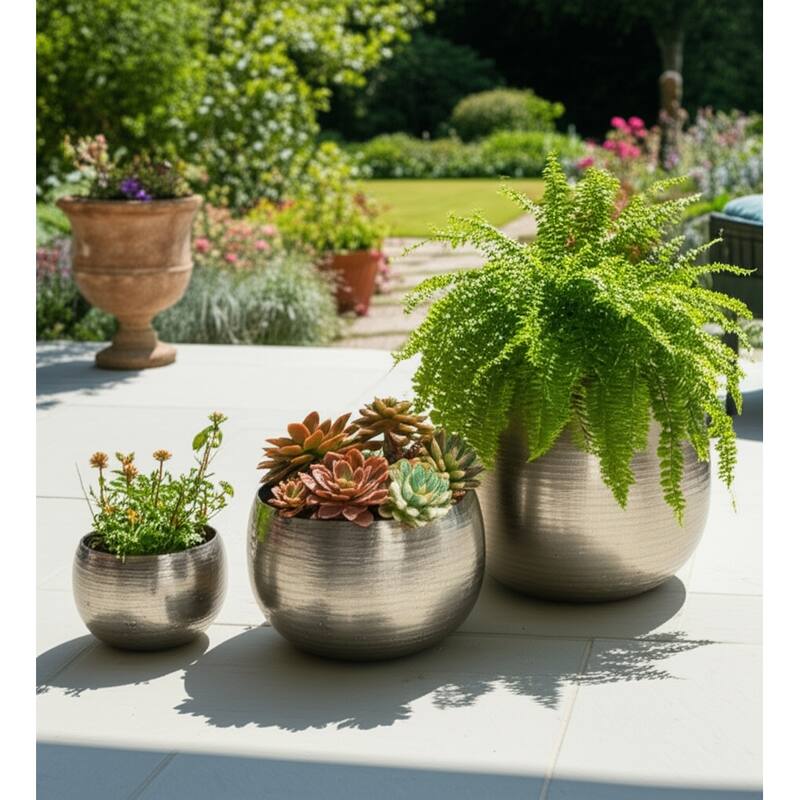 Metal Modern Decorative Planters Garden or Indoor Display (Set of 3) - 14" x 14" x 11"