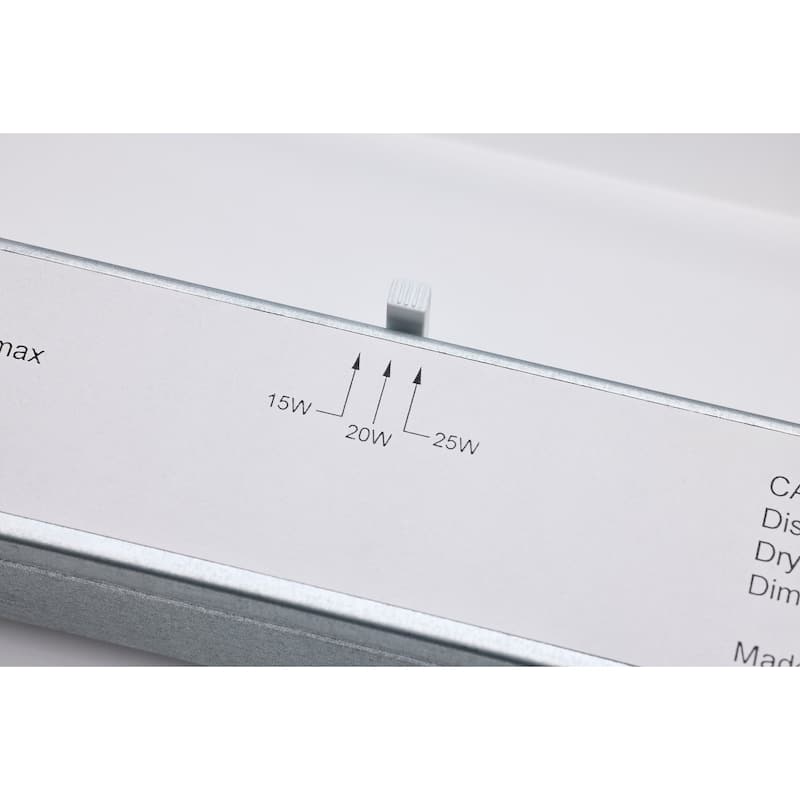 15/20/25 Watt LED 2 Foot Retrofit Strip Light 35K/4K/5K CCT Selectable 120-277 Volt