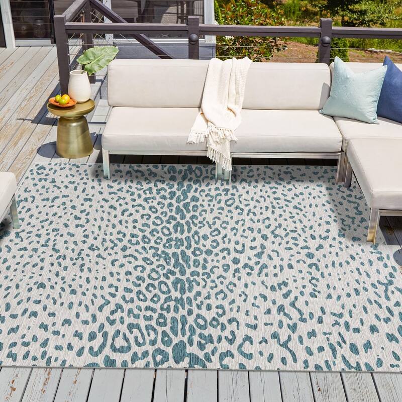 Outdoor Gallery Collection Area Rug - Teal - 10' Square