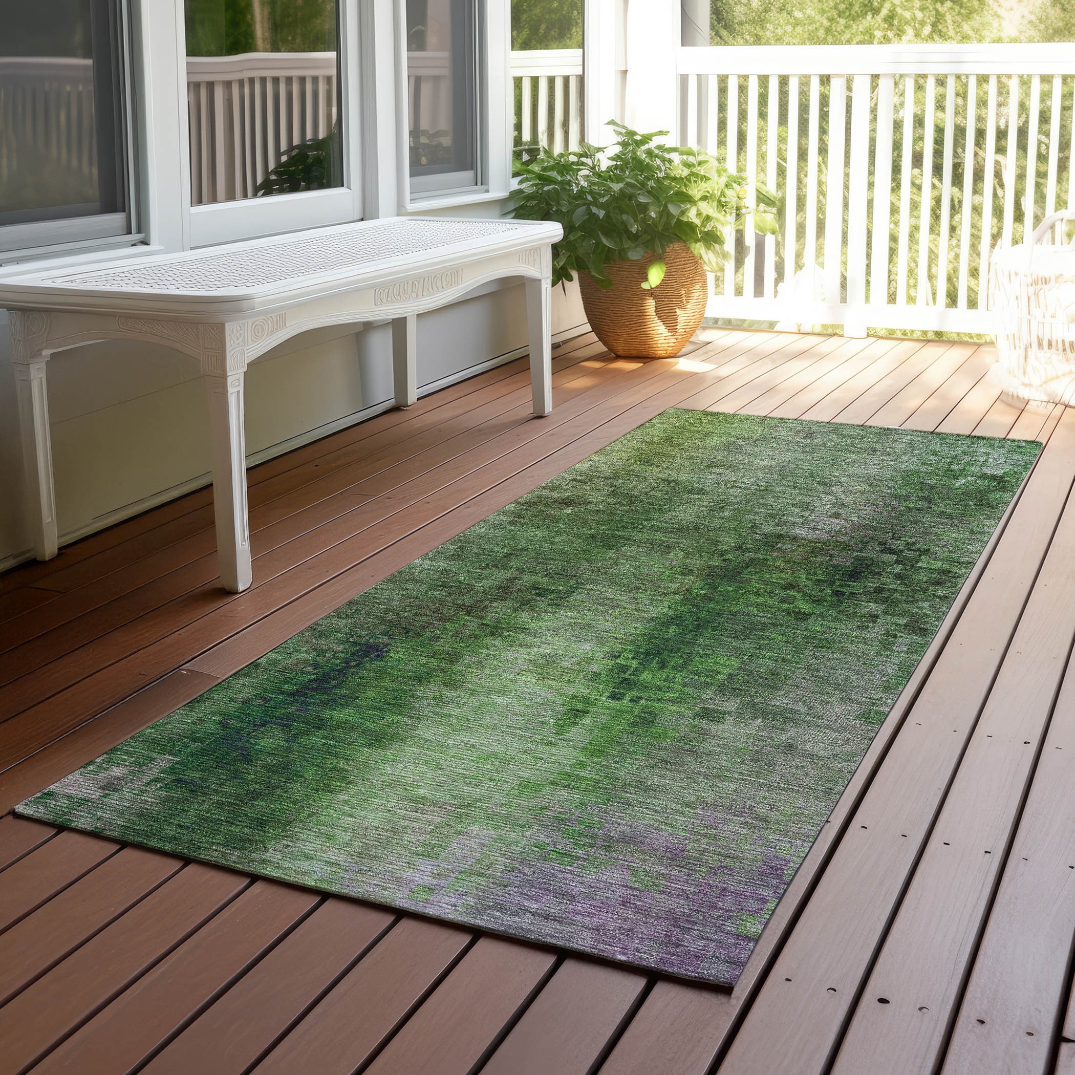 Machine Washable Indoor/ Outdoor Abstract Ombre Chantille Rug