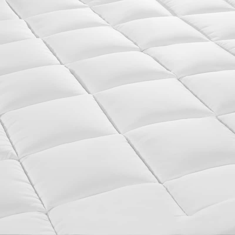 Serta Memory Flex Mattress Topper with 2 In Down Alternative Pillow Top Gusset - White