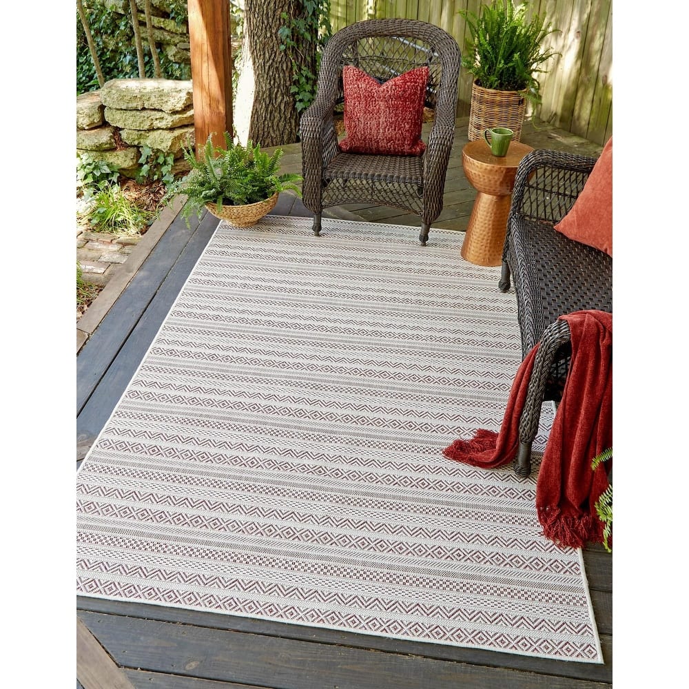 Outdoor Laaset Collection Area Rug