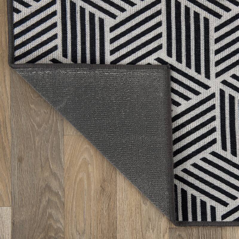 Contemporary Geometric Cubes Indoor/Outdoor Area Rug