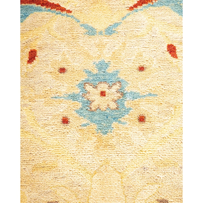 Overton Hand Knotted Wool Vintage Inspired Modern Contemporary Eclectic Ivory Area Rug - 8 x 10