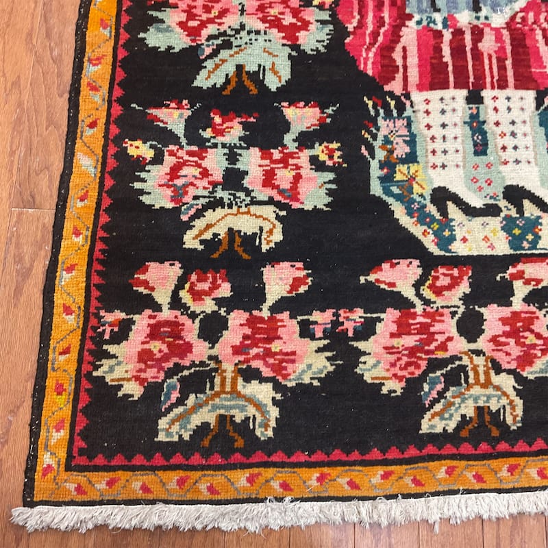 HERAT ORIENTAL Handmade Caucasian Karabagh Wool Rug - 4' x 6'