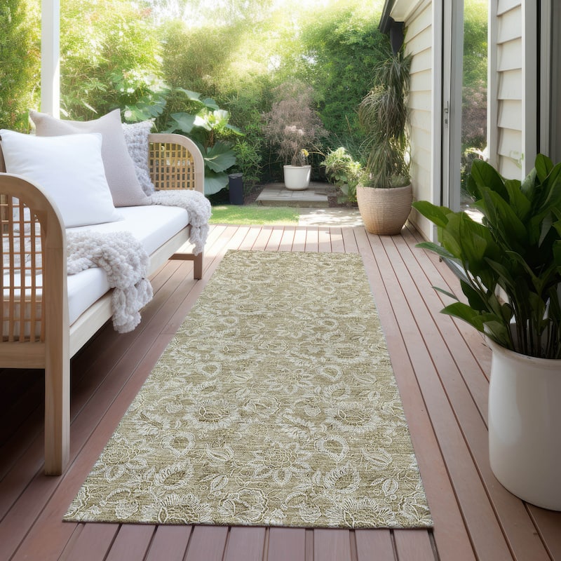 Machine Washable Indoor/ Outdoor Chantille Floral Farmhouse Rug