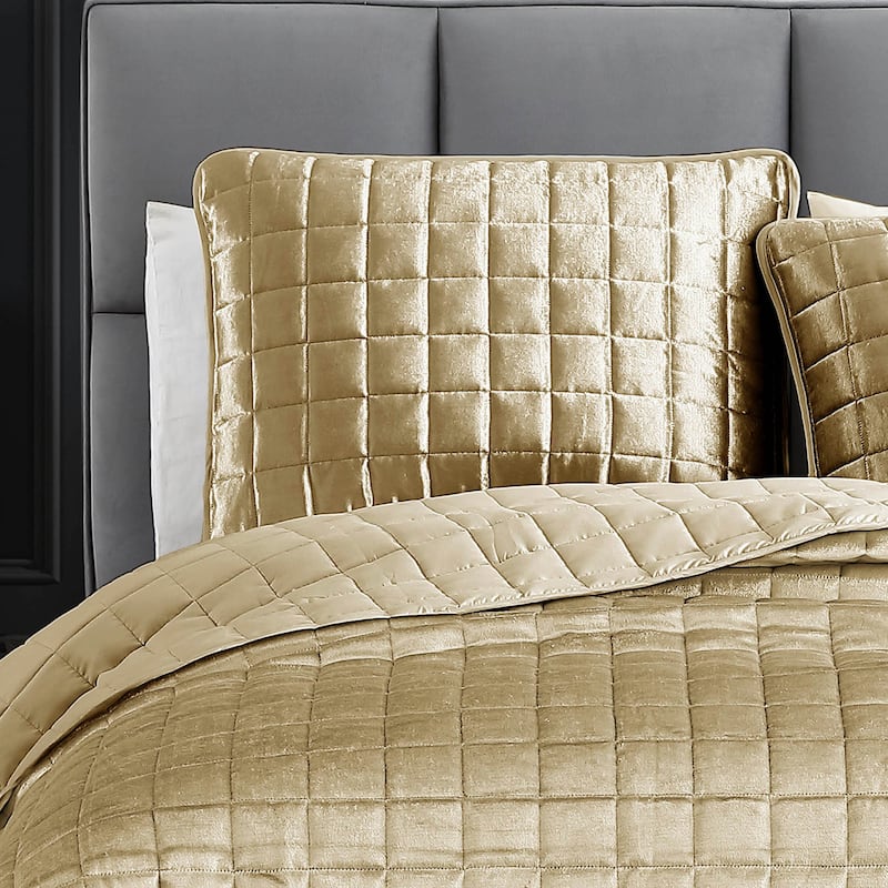 Riverbrook Home Lyndon 3-Piece Quilt Set