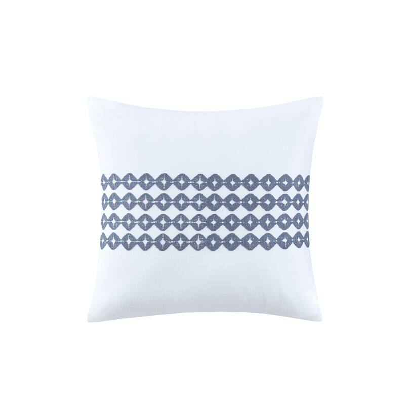 Madison Park Signature Harmony 4 Piece Oversized Reversible Matelasse Coverlet Set with Throw Pillow