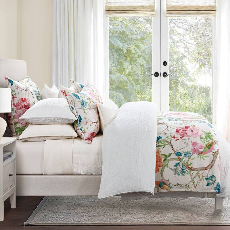 HiEnd Accents Rowan Washed Linen Watercolor Botanical Floral and Birds Design 3 Piece Comforter with 2 Pillow Shams - King
