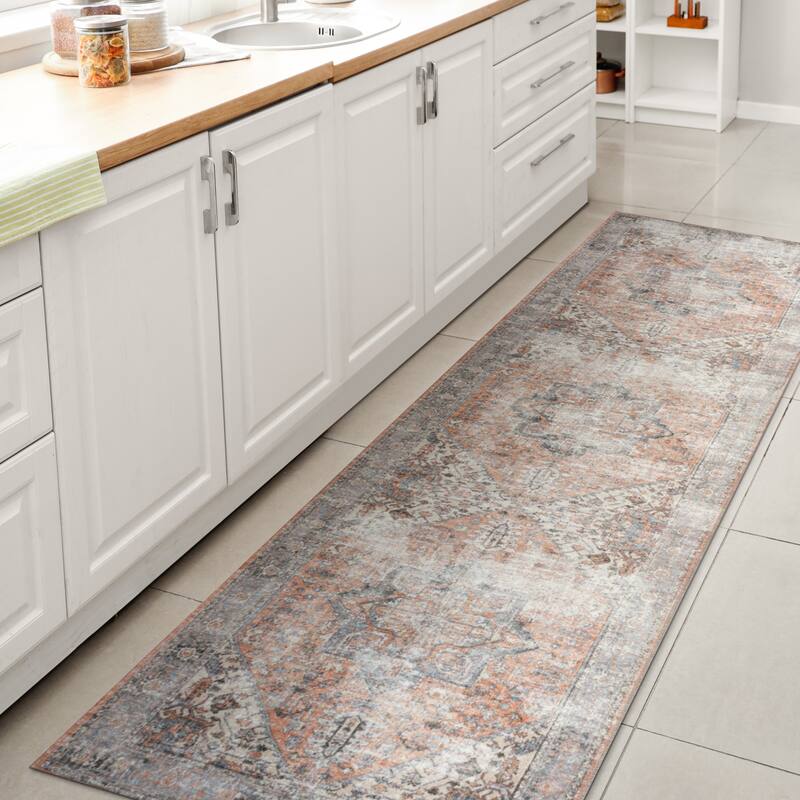 JONATHAN Y Bausch Distressed Medallion Chenille Machine-Washable Area Rug