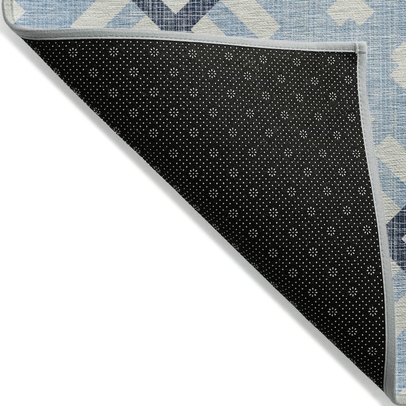 Machine Washable Indoor/ Outdoor Chantille Contemporary Trellis Rug