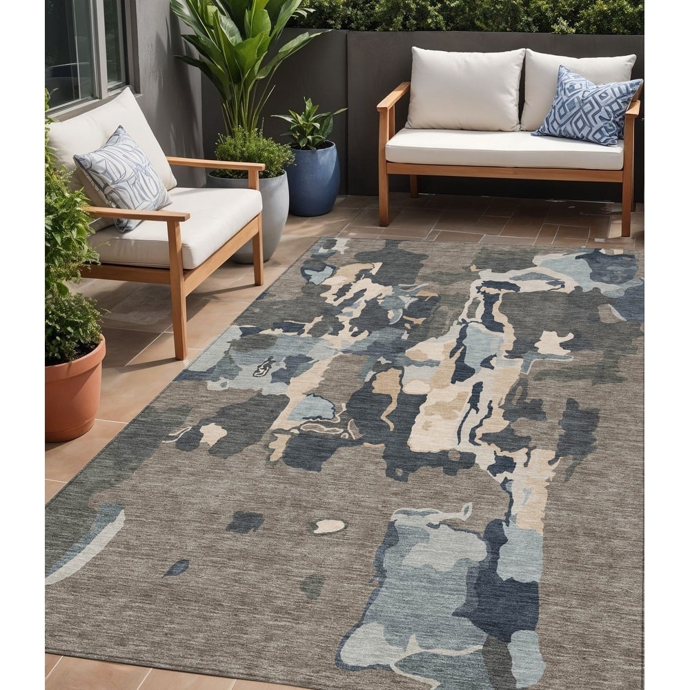 HomeRoots Abstract Transitional Rectangle Outdoor Rug