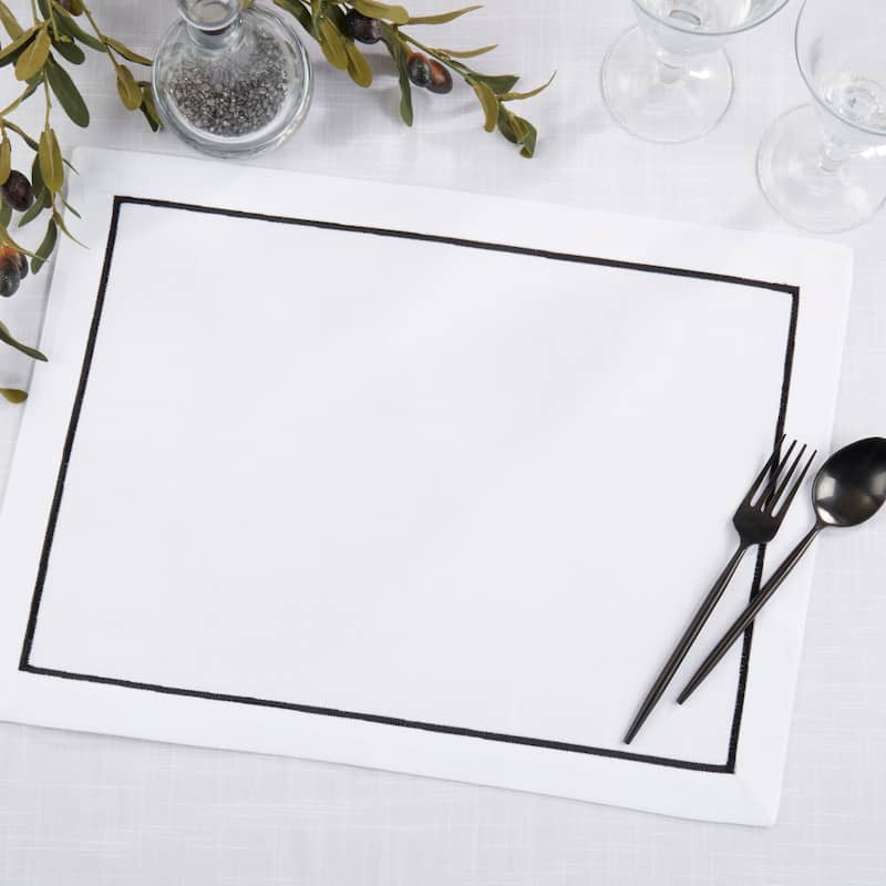 Embroidered Line Design Placemat (Set of 4) - 14"x20"