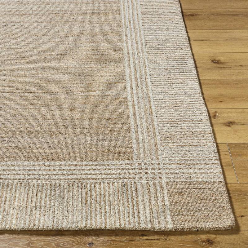 Livabliss La Puna Cottage Border Area Rug